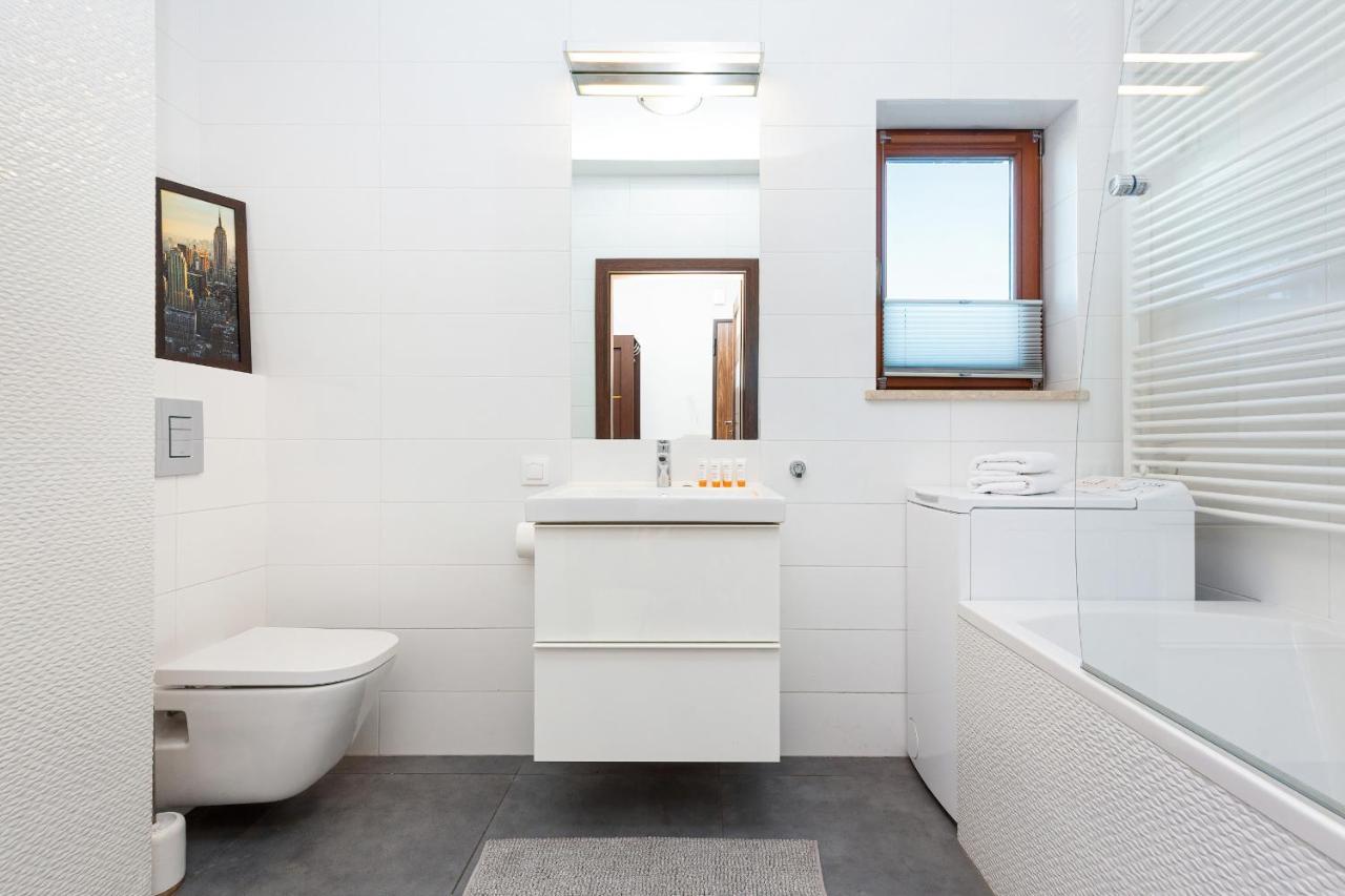 Apartamenty Bliska Praga By Noclegi Renters วอร์ซอ ภายนอก รูปภาพ